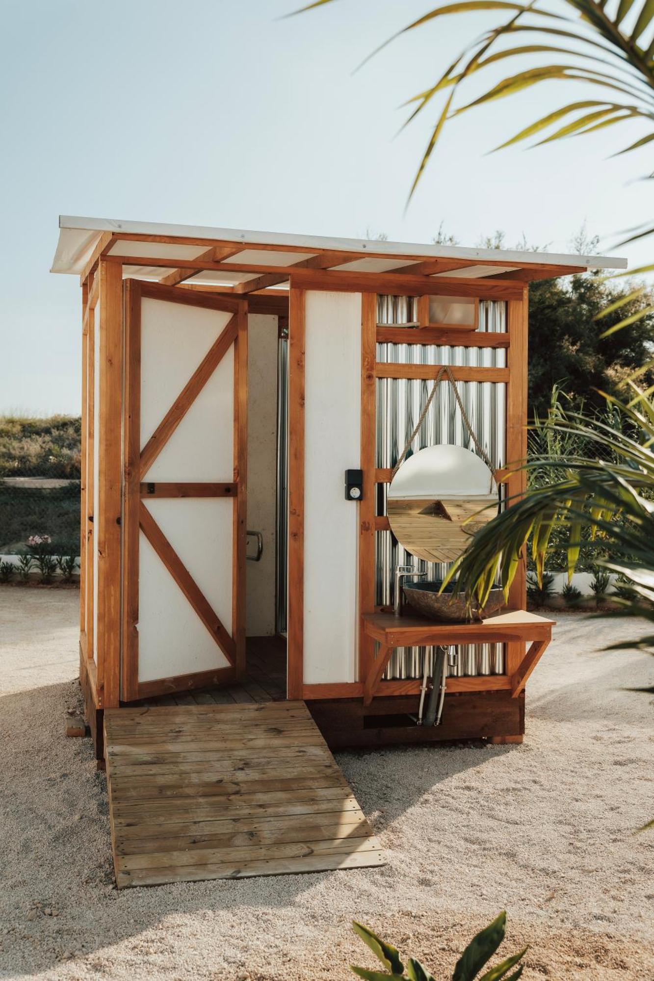 Luxury tent Kampaoh Kikopark Playa