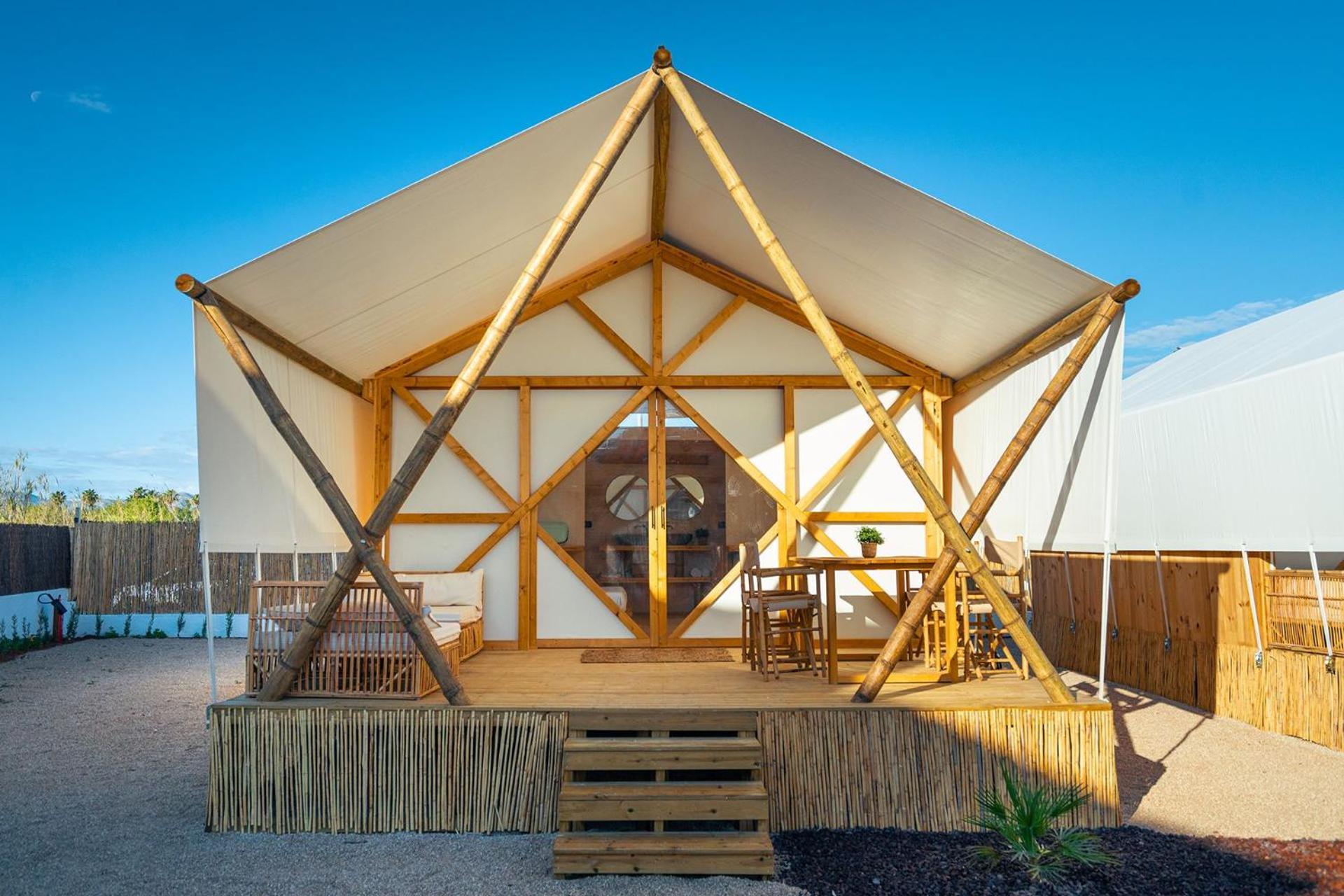 Luxury tent Kampaoh Kikopark Playa Oliva